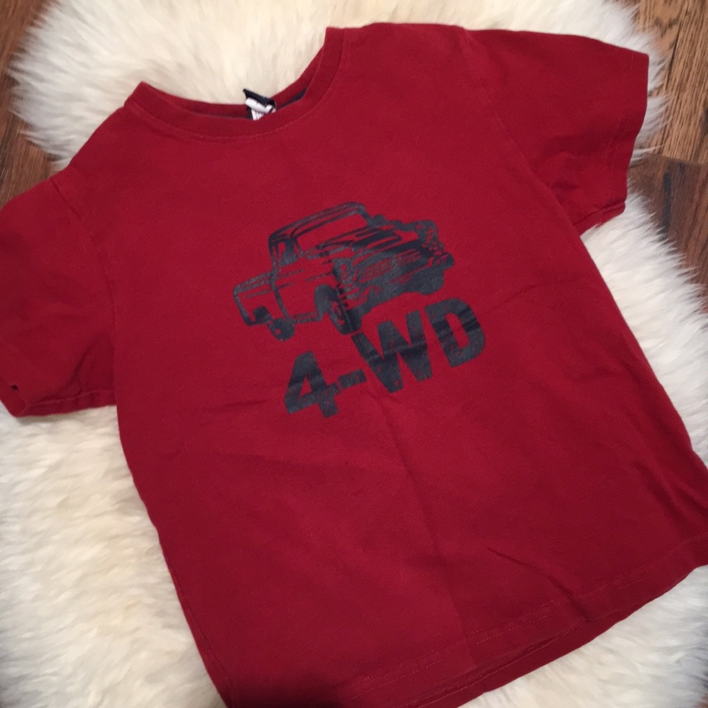 Gap 4 tee